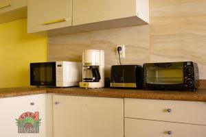 Η κουζίνα ή μικρή κουζίνα στο Casa Rumi +9 φωτογραφίες