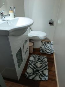 Koupelna v ubytování Cabaña Alba + 21 fotografií