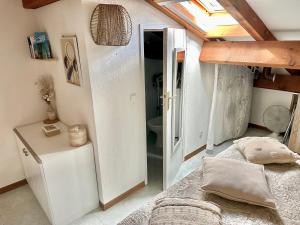 Χώρος καθιστικού στο Marina di pinarello, appt climatisé à 400m de la plage