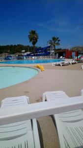 Πισίνα στο ή κοντά στο Mon petit nid