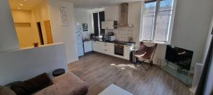 Η κουζίνα ή μικρή κουζίνα στο T2 Moderne +7 φωτογραφίες