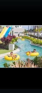 Bazén v ubytování Promover Alegrias nebo v jeho okolí