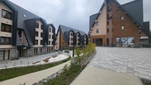 Tòa nhà nơi căn hộ tọa lạc