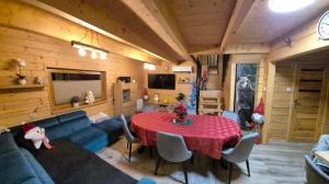 Posezení v ubytování Domek u Pusi z jacuzzi