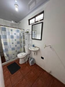 Ένα μπάνιο στο Pelíkano Uvita +61 φωτογραφίες