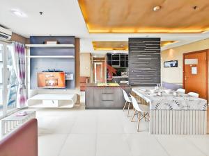 Posezení v ubytování Strategic 3BR Thamrin Residence