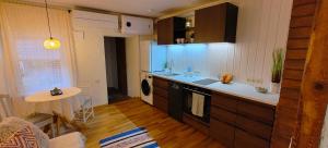 Kuchyň nebo kuchyňský kout v ubytování Võru 38