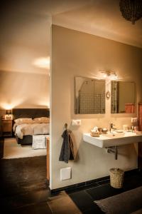 Ένα ή περισσότερα κρεβάτια σε δωμάτιο στο Landhaus Frank