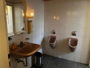 Galeriebild der Unterkunft TL Gastzimmer in Frankfurt am Main