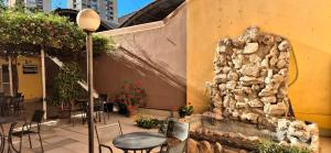 Το κτήριο όπου στεγάζεται  το ξενοδοχείο