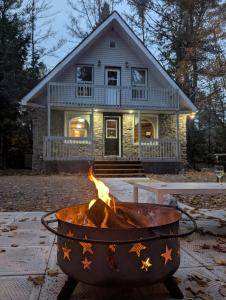 Budova, kde se chata nachází