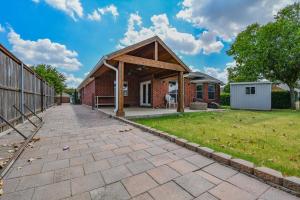 Το κτήριο όπου στεγάζεται  η παραθεριστική κατοικία