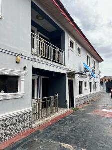 Το κτήριο όπου στεγάζεται  το διαμέρισμα