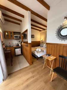 Η κουζίνα ή μικρή κουζίνα στο Departamentos de turismo - Apart Hotel MiCasa