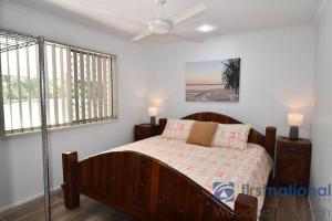 Gallery image of 4 Manley Smith Drive WALKERS POINT in Woodgate
