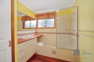 Ένα μπάνιο στο 4 Grevillea Court +21 φωτογραφίες