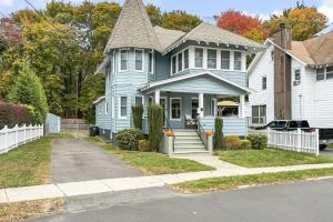 Budova, kde se prázdninový dům nachází