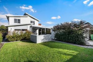 Κήπος έξω από το High on Kenneth