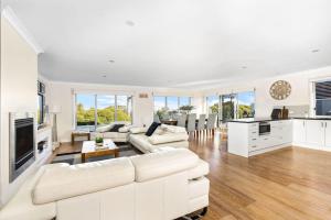 Η κουζίνα ή μικρή κουζίνα στο High on Kenneth