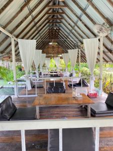 Restaurace v ubytování Triple Dreams Resort