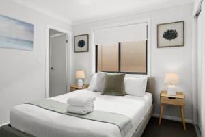 Postel nebo postele na pokoji v ubytování The Stayover - Your Wine Country Base