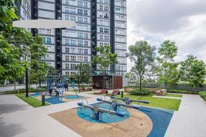 Κήπος έξω από το Canopy Hill Kajang 2