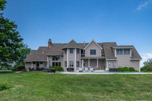 Το κτήριο όπου στεγάζεται  η βίλα