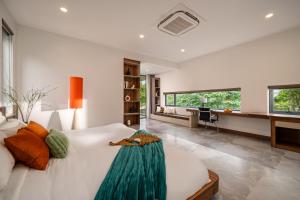 Ένα ή περισσότερα κρεβάτια σε δωμάτιο στο Maya Villa Luxury Garden Pool Villa 630sqm +29 φωτογραφίες
