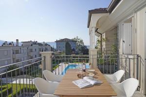 Bazén v ubytování Corte Fasanella 48 nebo v jeho okolí + 43 fotografií