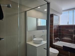 Ένα μπάνιο στο South Cronulla Liandys +12 φωτογραφίες