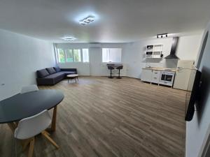 Gallery image of Casa di Zoe in Kavala +24 photos