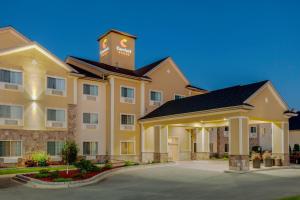 Foto dalla galleria di Comfort Suites Johnson Creek Conference Center a Johnson Creek
