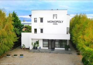 Το κτήριο όπου στεγάζεται  το ξενοδοχείο