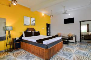 TV a/nebo společenská místnost v ubytování Hotel O R.K International Resort