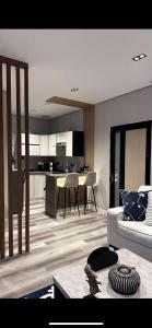 Et opholdsområde på شقة أرضية مدخل خاص غرفتين نوم وصالة