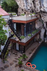 Bazén v ubytování Favos Resort Ninh Binh nebo v jeho okolí