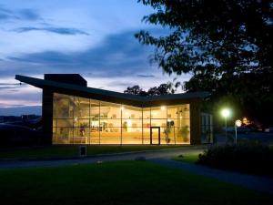 Budova, kde se prázdninový dům nachází