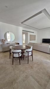 Et opholdsområde på Brand new star apartment