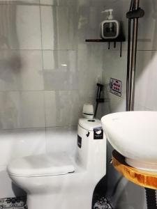 Ένα μπάνιο στο Ong 5 Homestay Can Tho