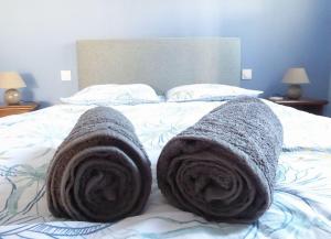 Ένα ή περισσότερα κρεβάτια σε δωμάτιο στο Occitane - T2 rénové