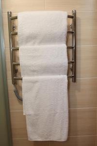 Koupelna v ubytování Sky Hotel
