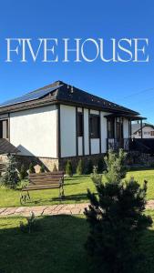 Budova, kde se vila nachází