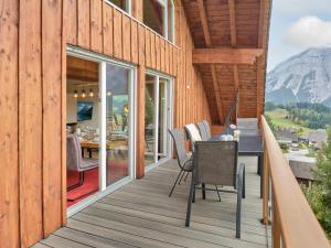 Nespecifikovaný výhled na hory nebo výhled na hory při pohledu z apartmánu