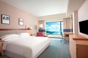 Μια τηλεόραση ή/και κέντρο ψυχαγωγίας στο Ormond Sandakan