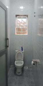 Koupelna v ubytování The Solace Subukia + 12 fotografií