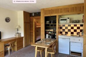 Galeriebild der Unterkunft Studio with stunning views and modern amenities in Mussillon