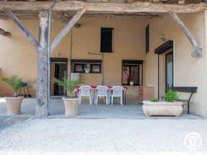 Budova, kde se prázdninový dům nachází