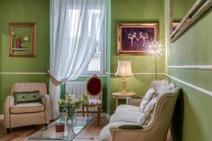 Et opholdsområde på Passera Royal Suite