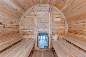 Φωτογραφία από το άλμπουμ του Fiddler Lake Resort - Bear 14 σε Mille-Isles