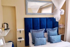 Gallery image of Olivia Pines Guesthouse 4 Bedroom Self Catering House in Krugersdorp +58 photos